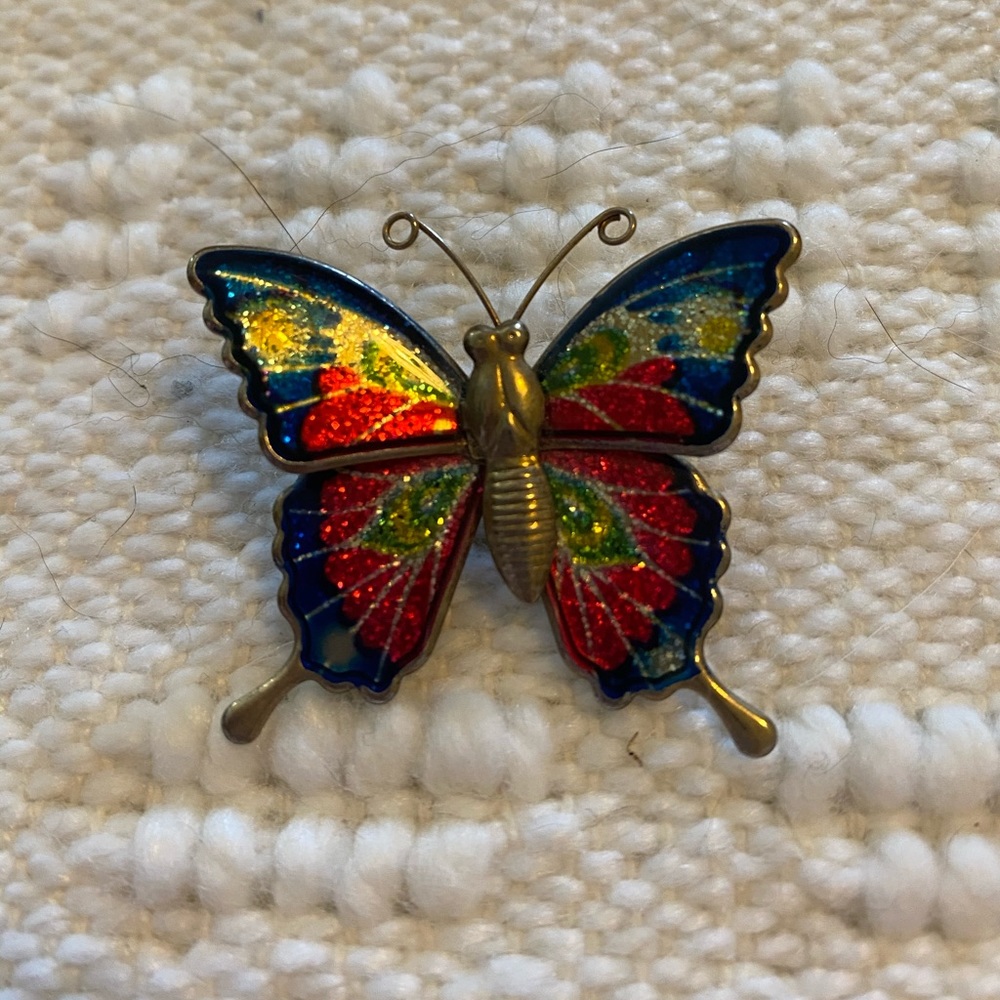 ⚫️ Colorful butterfly pin brooch